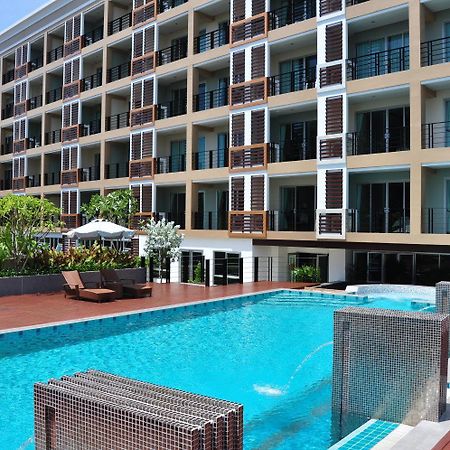 August Suites Pattaya Εξωτερικό φωτογραφία
