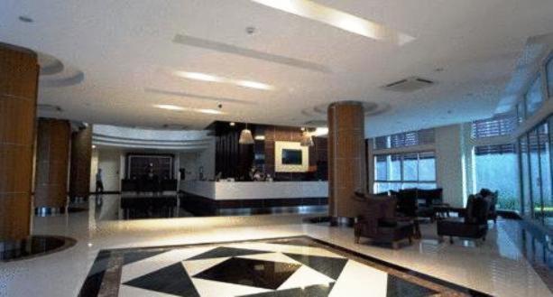 August Suites Pattaya Εξωτερικό φωτογραφία