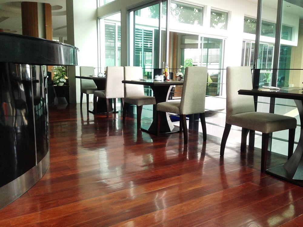 August Suites Pattaya Εξωτερικό φωτογραφία
