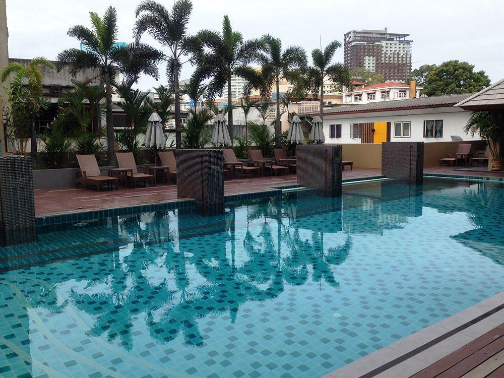 August Suites Pattaya Εξωτερικό φωτογραφία