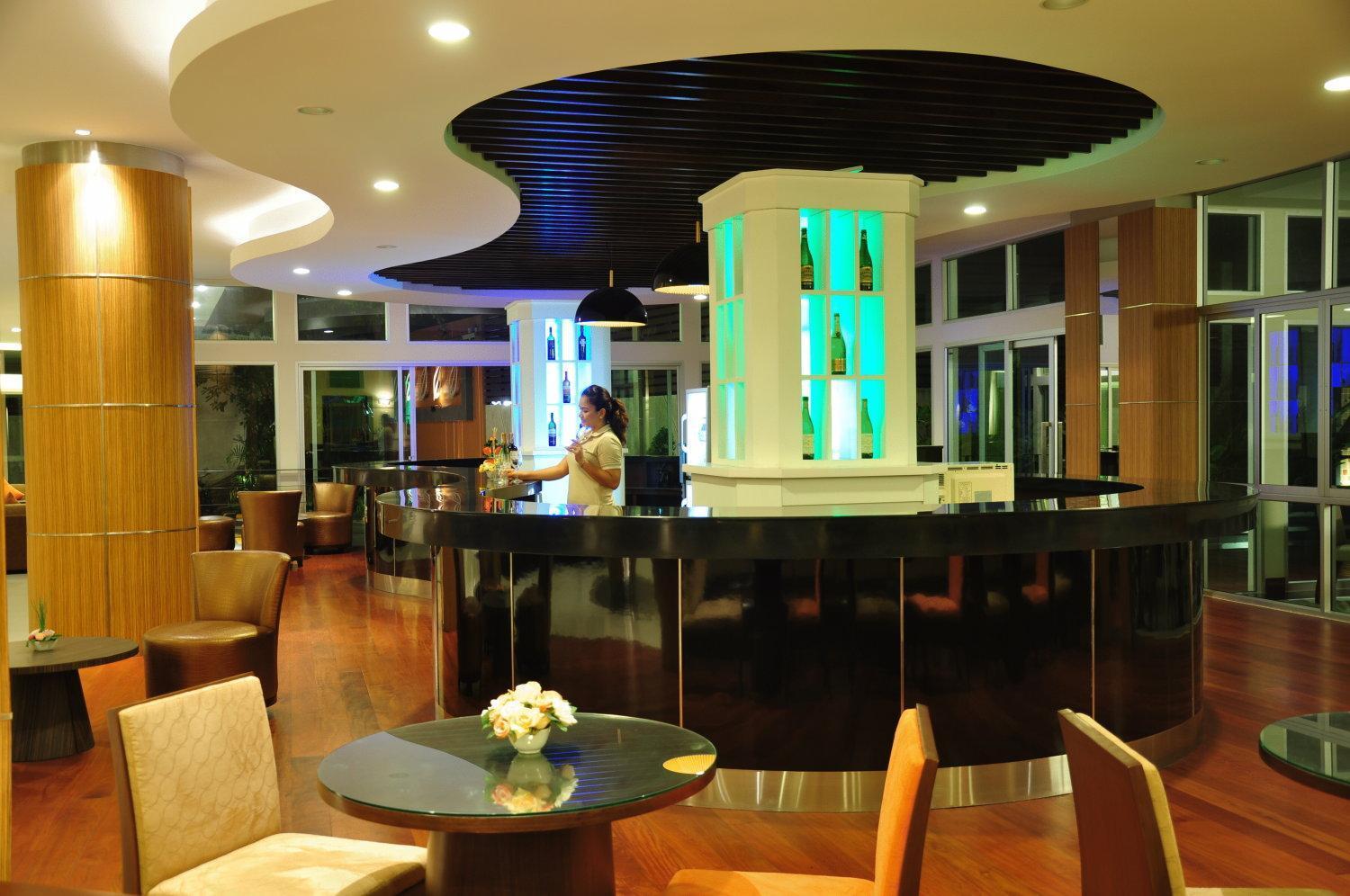 August Suites Pattaya Εξωτερικό φωτογραφία