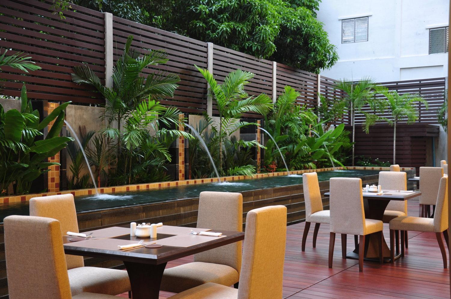 August Suites Pattaya Εξωτερικό φωτογραφία